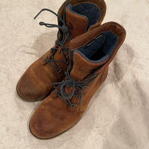 The North Face waterproof boots Sz 7